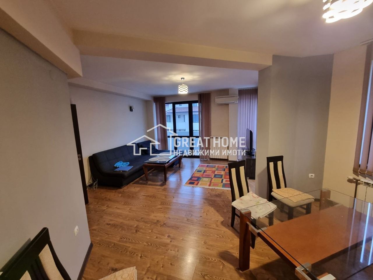 Дава се под наем Тристаен апартамент в Търговище, Вароша - 100 кв.м за 306 € - Снимка #2