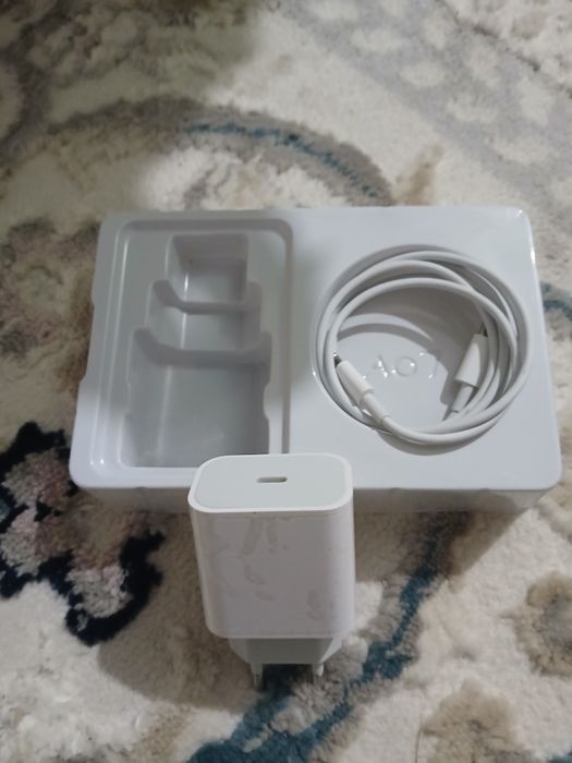 Оригинал айфон зарядка сатылады