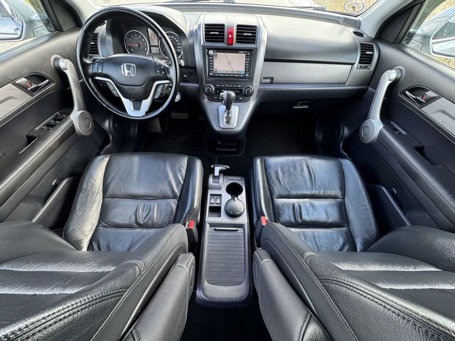 Honda CR-V 2.0 i-VTEC 150к.с Full / Avtomat / Executive /