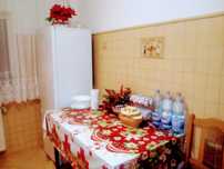 Schimb apartament 4 camere cu apartament 2 camere plus diferența