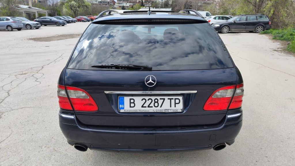 Продавам Мерцедес E320CDI