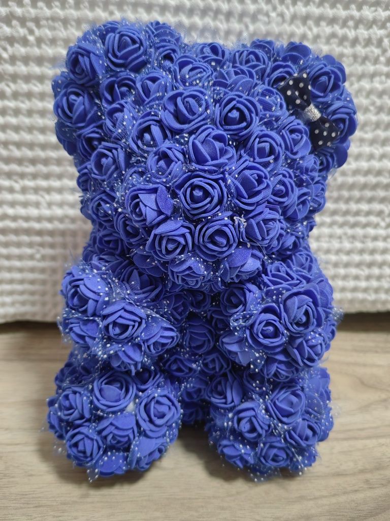 Ursuleți din trandafiri de spumă confecționați handmade