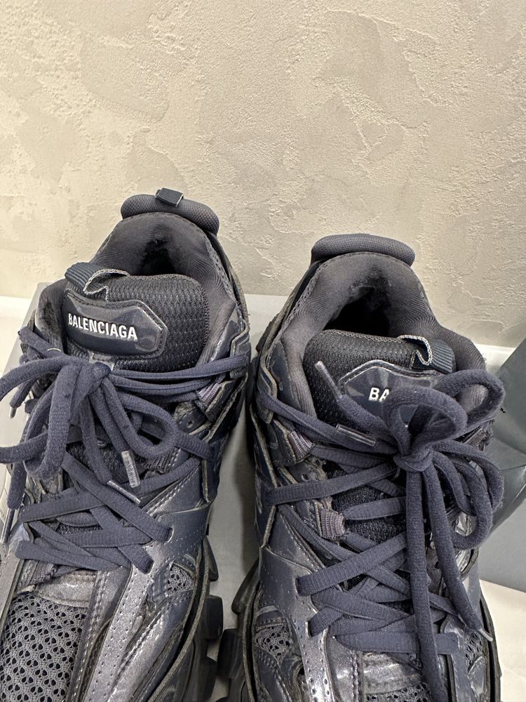 Balenciaga track оригинал-много рядко срещан цвят