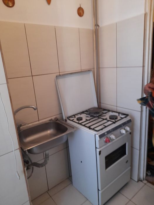 Garsonieră centru mecdonals !