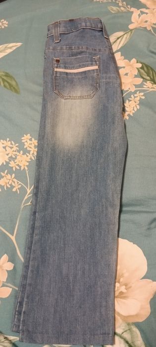 Брюки на мальчика 7-8 лет