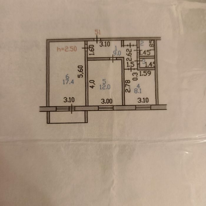 Продам 2 комнатную квартиру возле Сити Мола