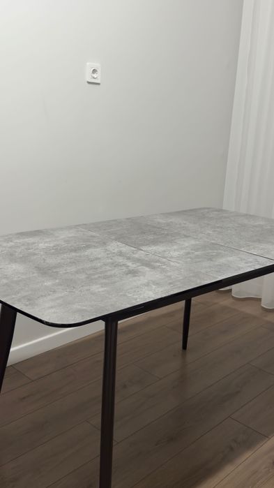 Продам стол кухонный трансформер