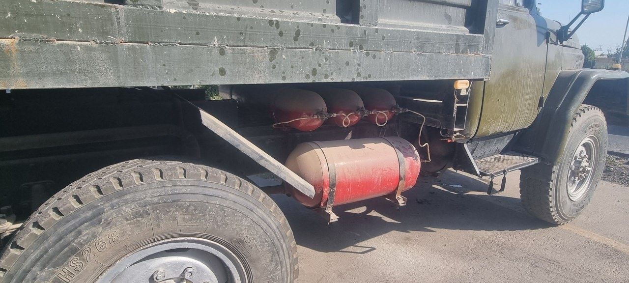 Zil Sotiladi 1985 ural mator