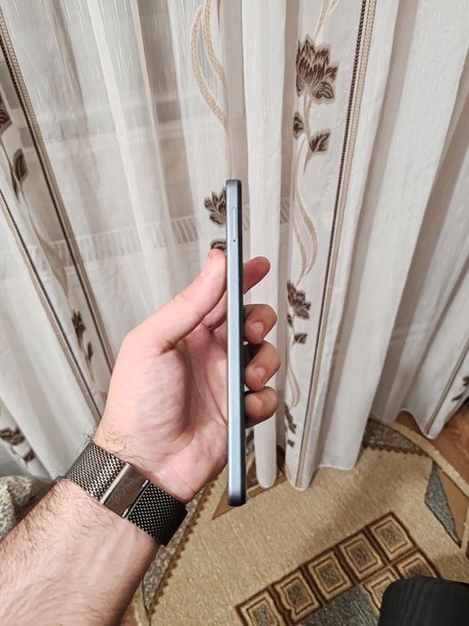 Motorola G24 5G 128GB 8GB RAM NOU Garantie !