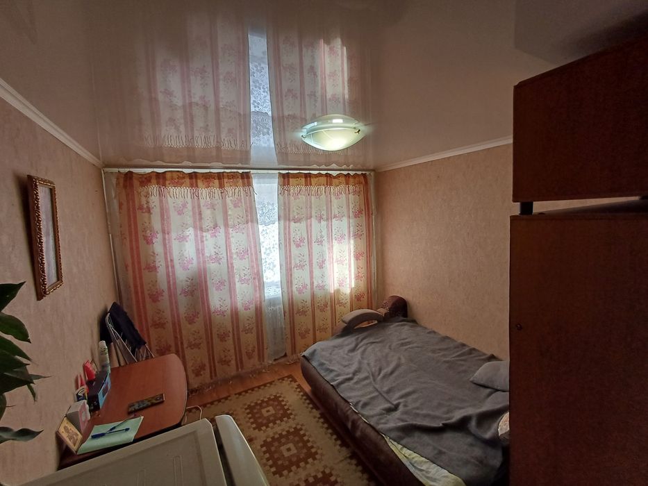 Продам 1 комнатную квартиру столовая Арман