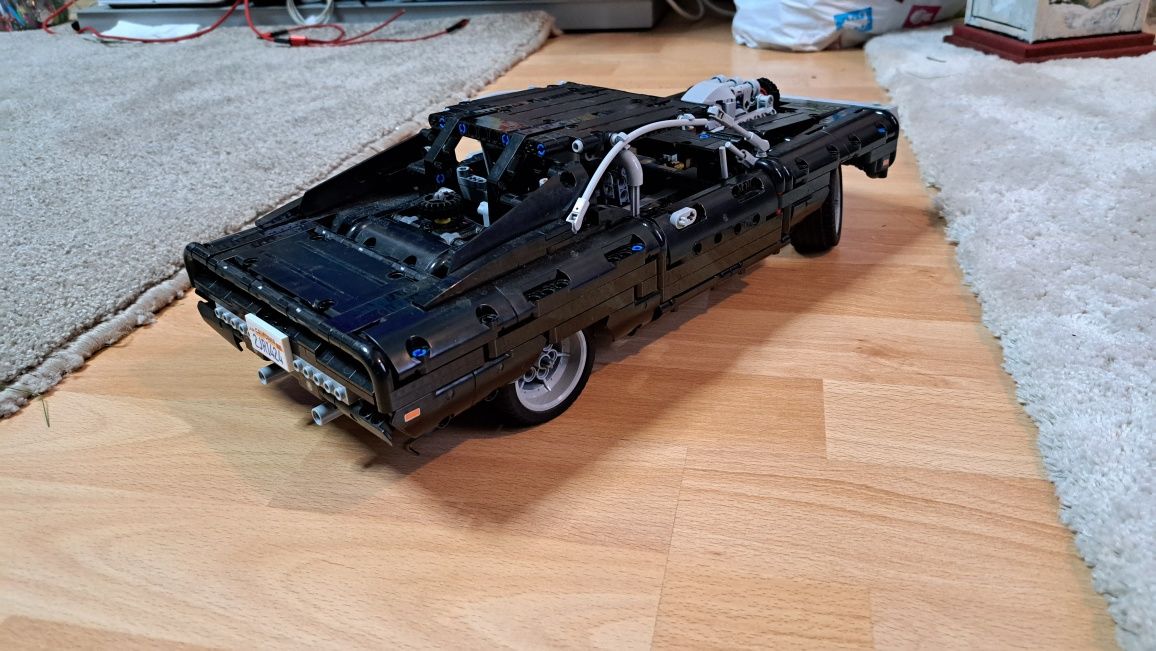 Lego dodge charger 42111