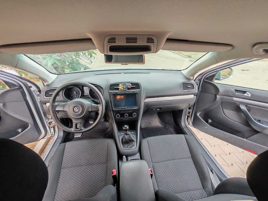 Volkswagen GOLF 6 1.6 TDI 2011