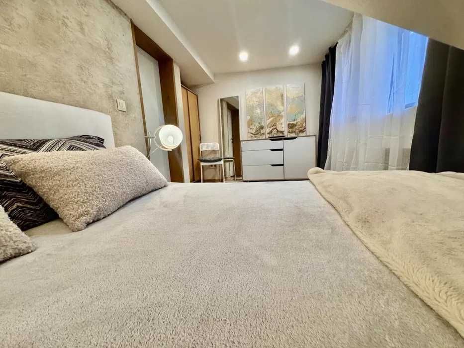 Дава се под наем Двустаен апартамент в София, Зона Б-18 - 65 кв.м за 750 € - Снимка #9