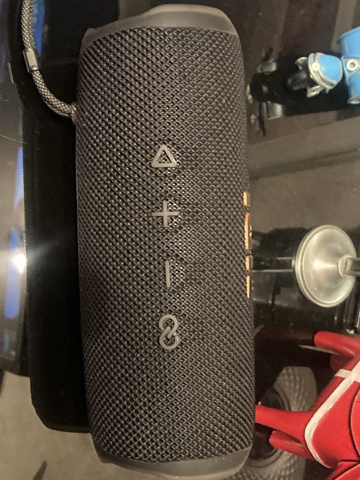 Boxa bluetooth Jbl Flip 6 cu garantie