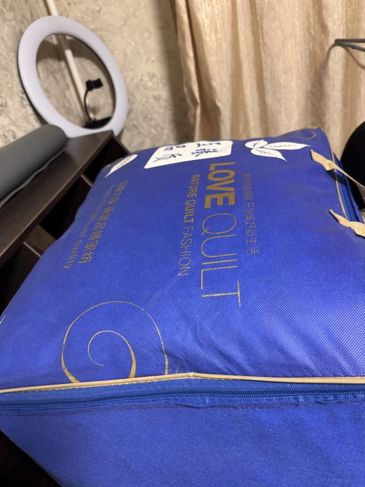 Одеяло большое,теплое