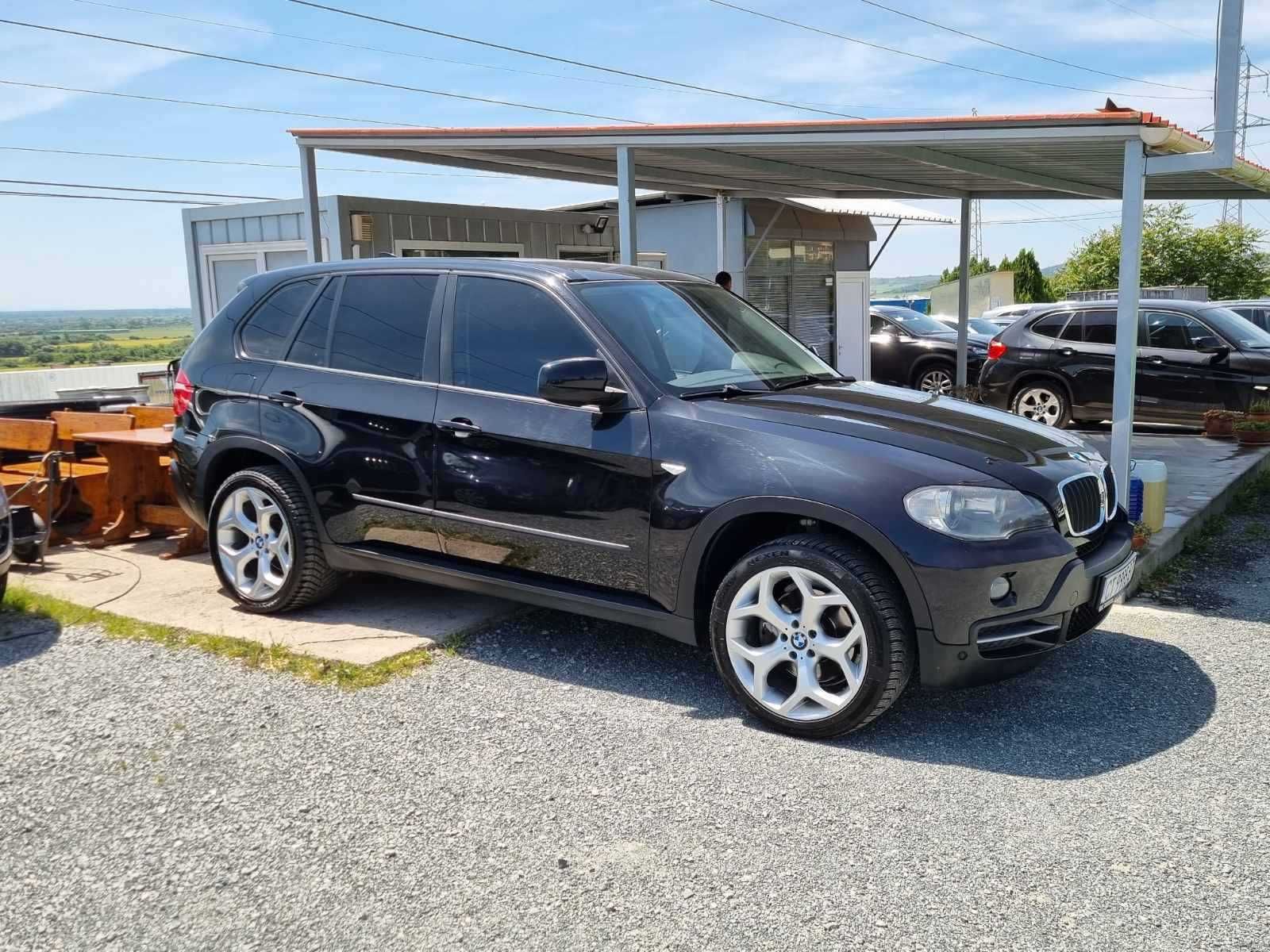 Автомобил BMW X5