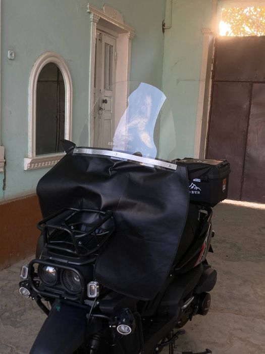 Moto tank 11 mln kami bor