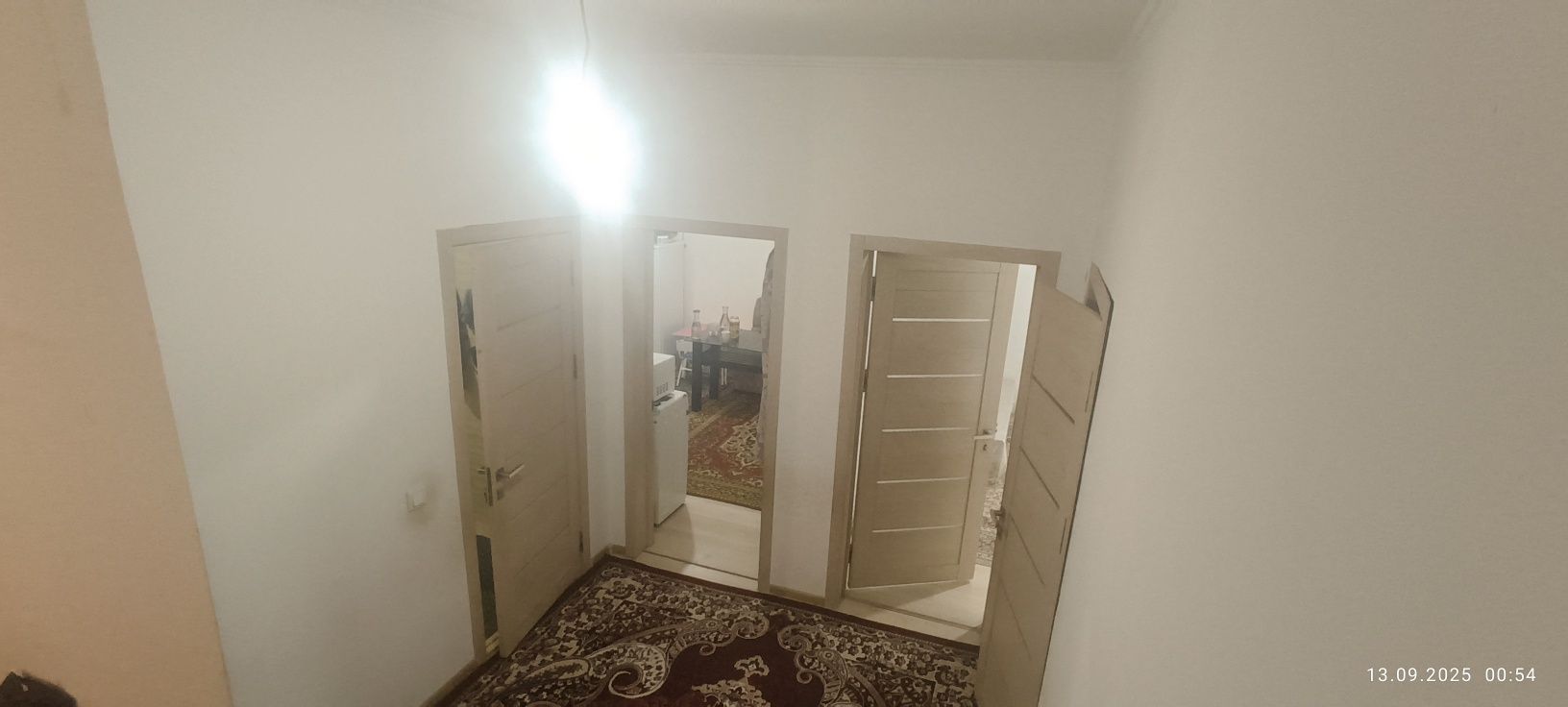 Yangi dom 16 etaj domi 9 etajida 2 xonali uy sotiladi