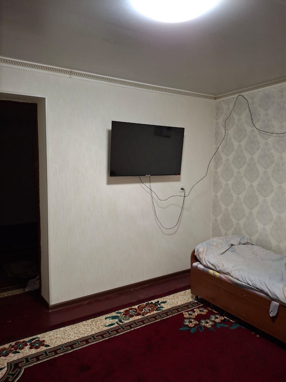 Тез арада үй сатылады