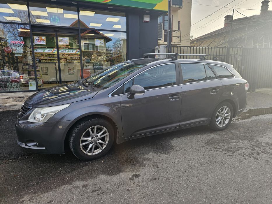 Toyota avensis, 1.8 benzina, automata