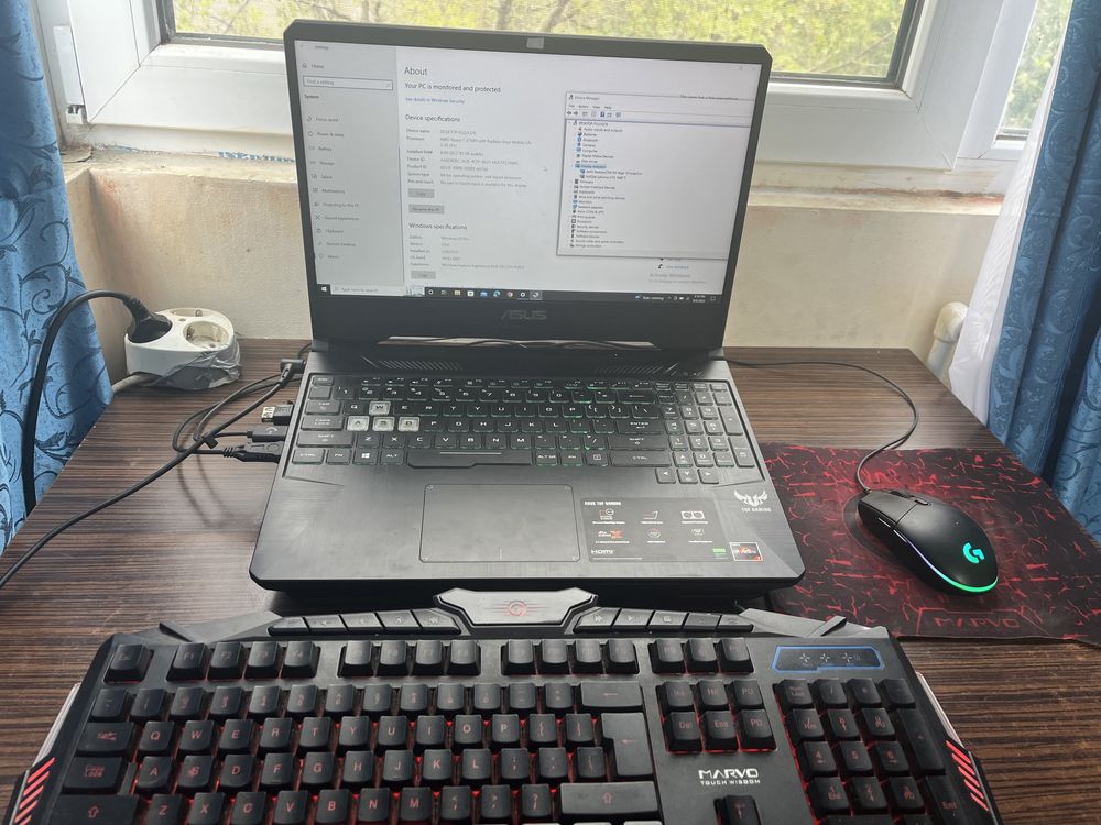Vand urgent laptop asus tuf gaming FX505DU+mouse+tastatura+cooler