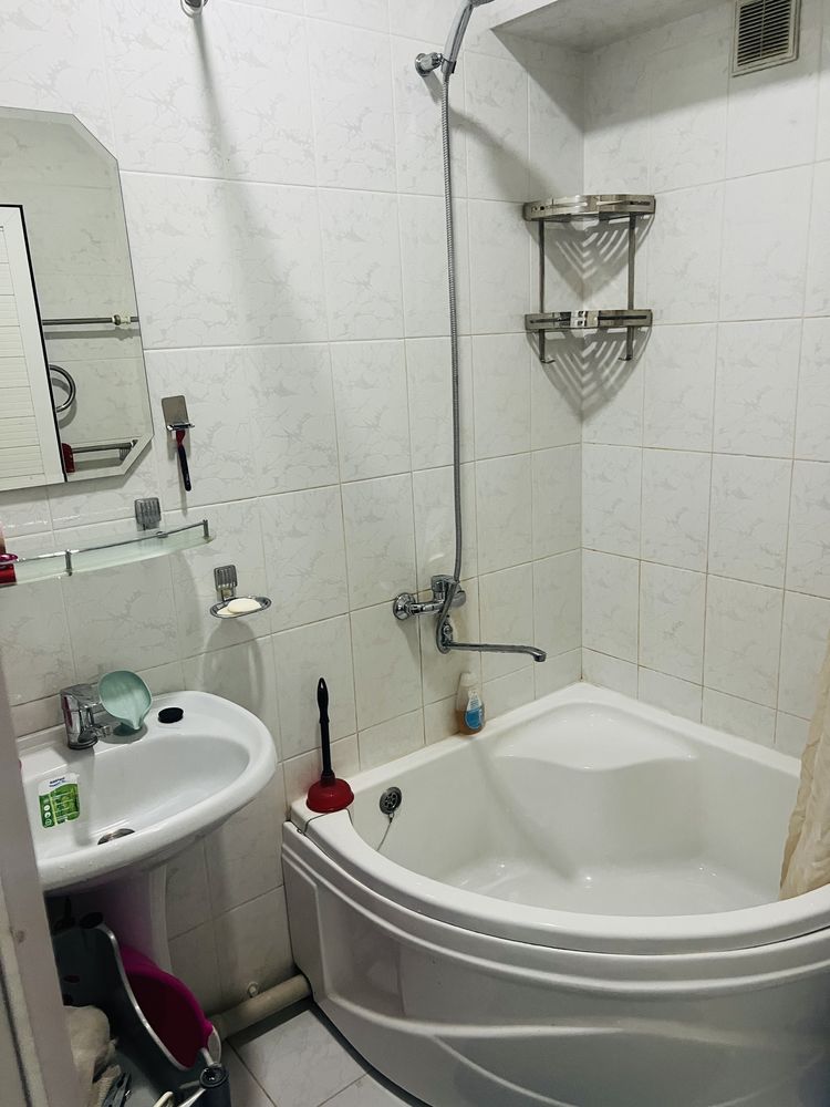 Продается квартира на ц5 55 дом 1 комнатная перелеланно на 2