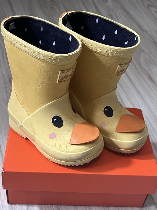 Ботушки за дъжд пате