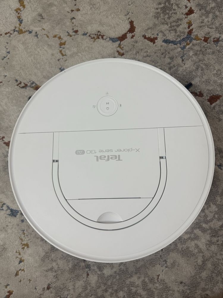 Продаю робот-пылесос Tefal X-Plorer Serie 130AI