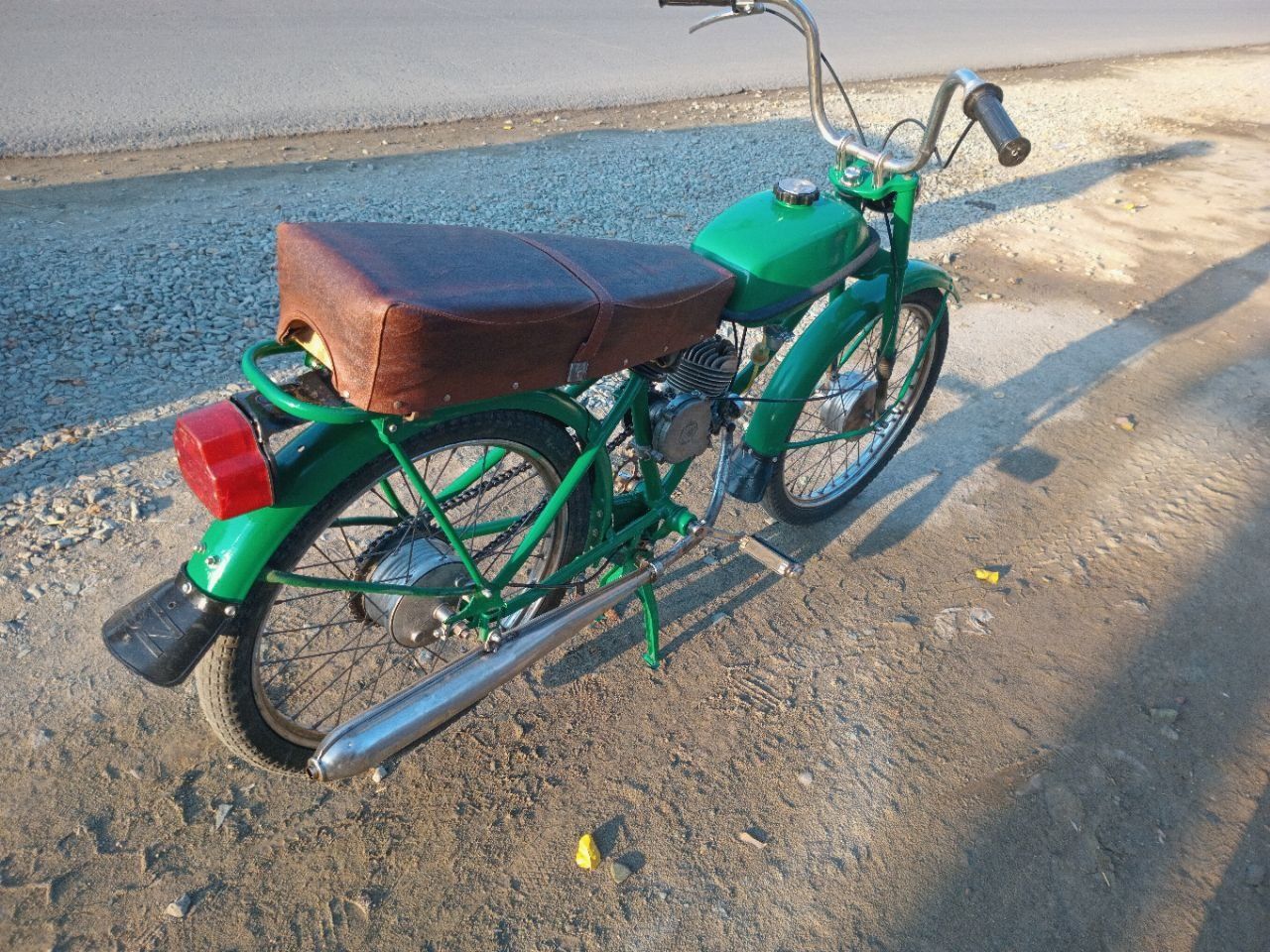 Moped riga  sotiladi