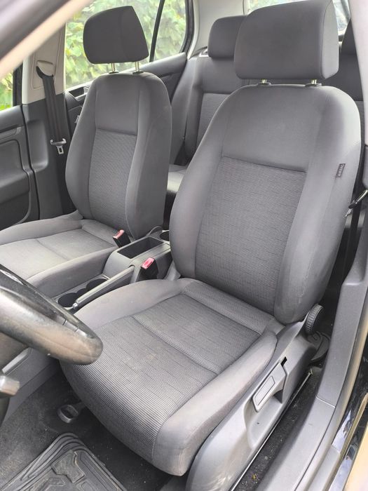 VW Golf 5,motor 1.4, 16V,75 CP, cod motor BCA și cutie 5 tr. cod FXQ