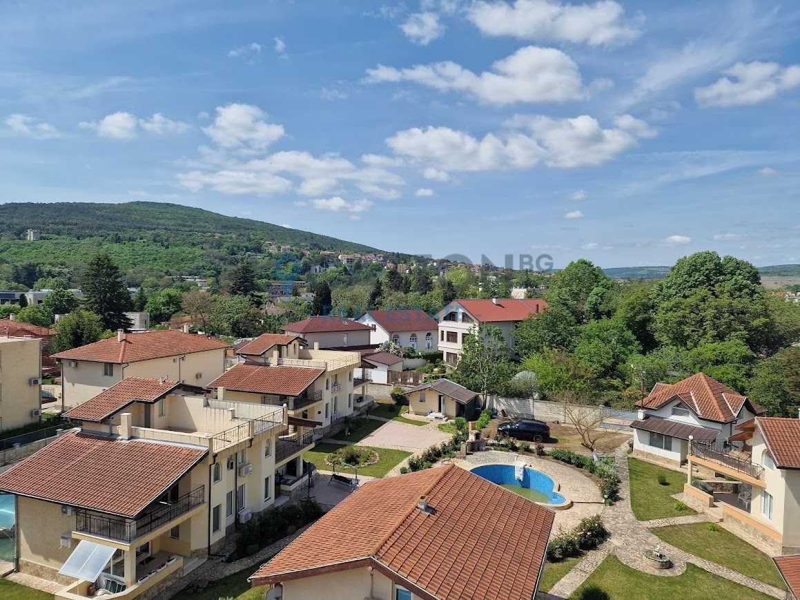 Продава се Тристаен апартамент в с. Кранево, Област Добрич - 112 кв.м за 715 €/кв.м - Снимка #13