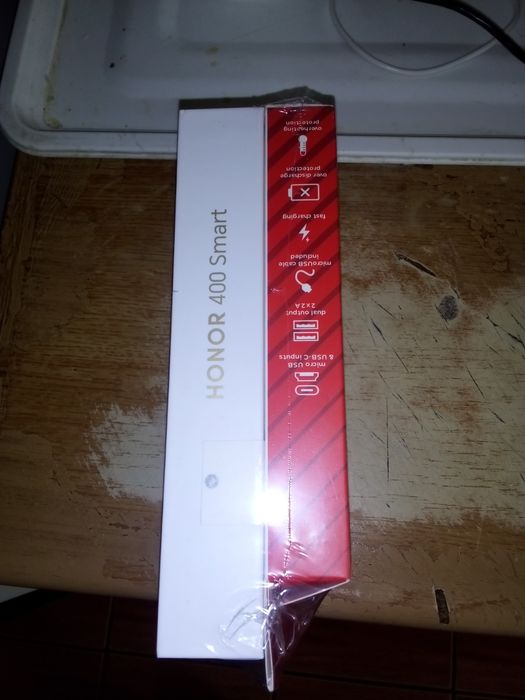 Telefon Honor 400 Smart dual SIM nou cu baterie externa nouă
