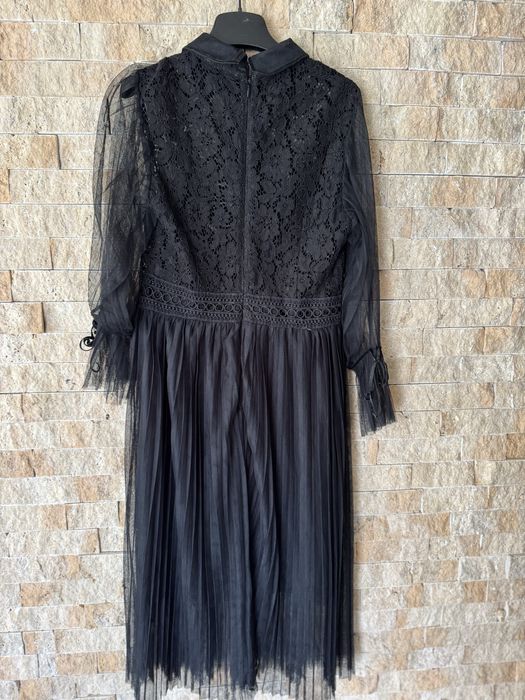 Rochie din tull si dantela