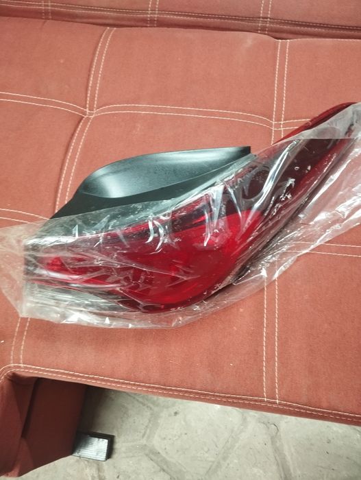 Продам зад фонарь