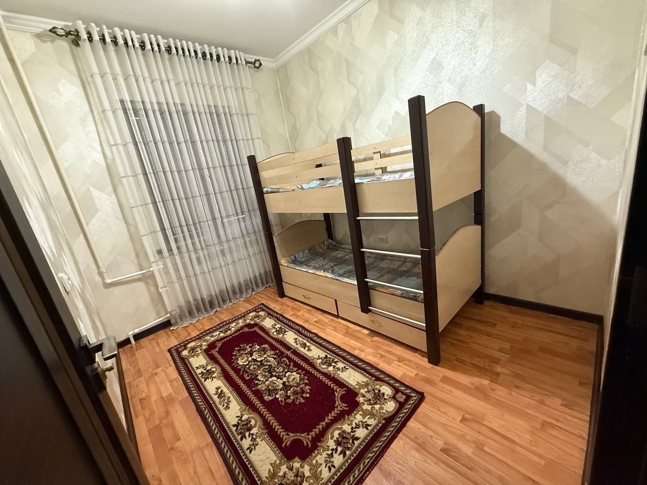 Квартира  ижарага  берилади