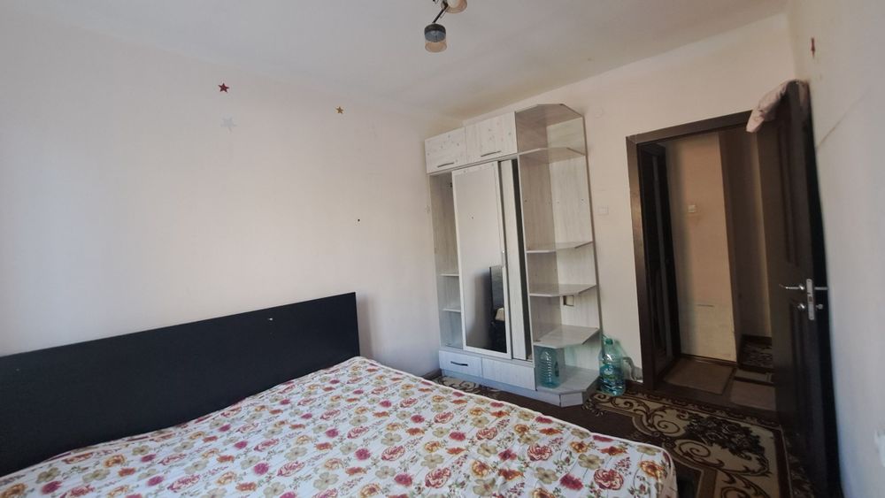 Чирчик шахар 
Пед инститпут ёнида 7 етажкада
#3-хона 1-етаж 
Кварти