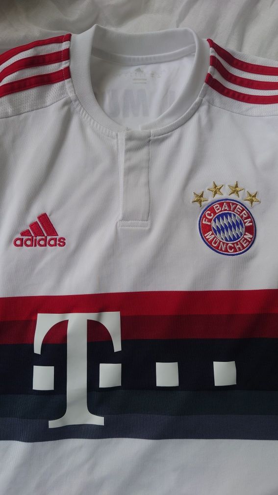 Chelsea genuine t shirt size L Bayern Munich size L