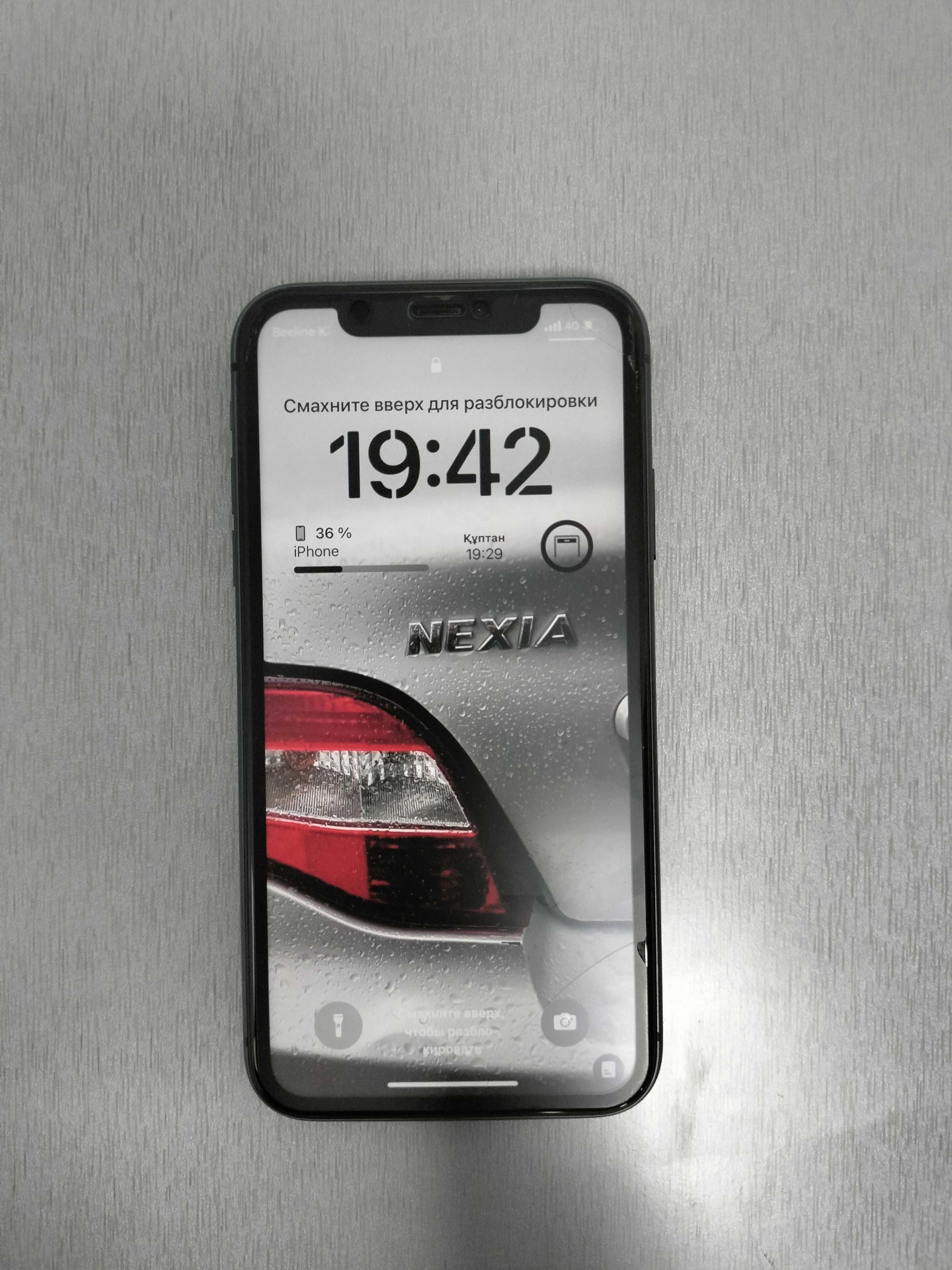 Продам iPhone 11