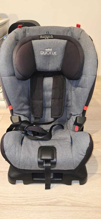 Scaun auto rear-facing Axkid Duofix – stare foarte bună