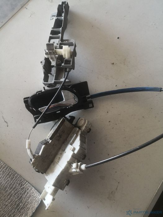 Broasca usa dreapta spate PEUGEOT 407 (6D_) [ 2004 - > ]