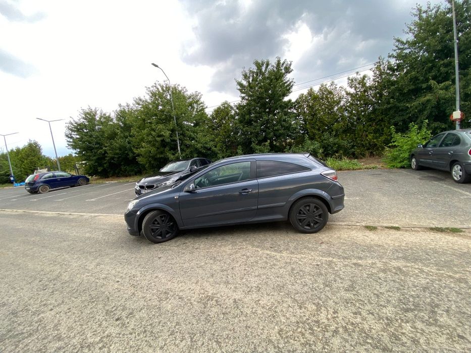 Opel Astra H GTC