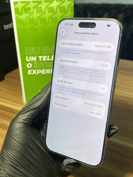 iPhone 16 Pro Max • 256 GB • Natural Titanium