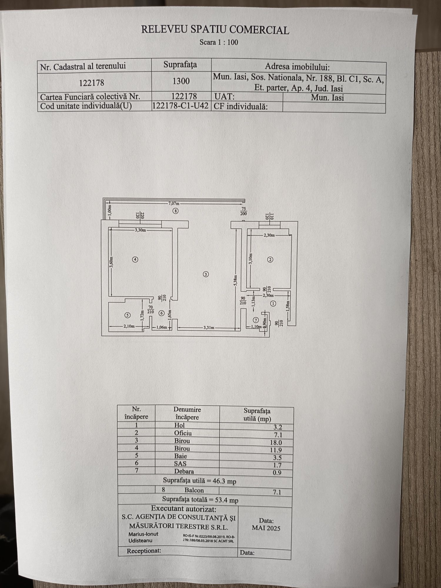 PF închiriez spațiu comercial 54 m , central, Podu Ros, la bulevard