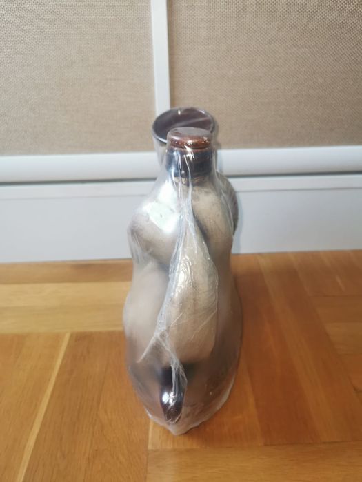 Керамичен чисто нов сервиз вино ракия шише форма Кораб с платна 6 чаши