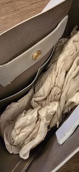 Кожена чанта Фурла