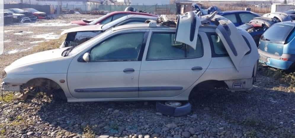 Piese Renault Megan 1.6 16V Benzina