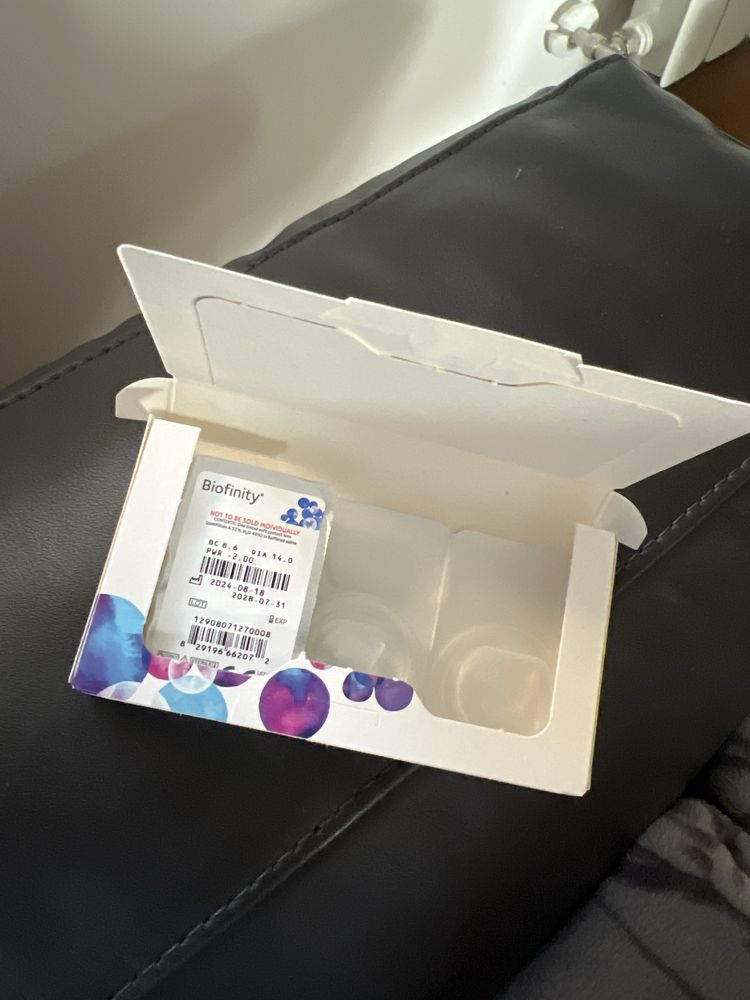 Едномесечни лещи Biofinity