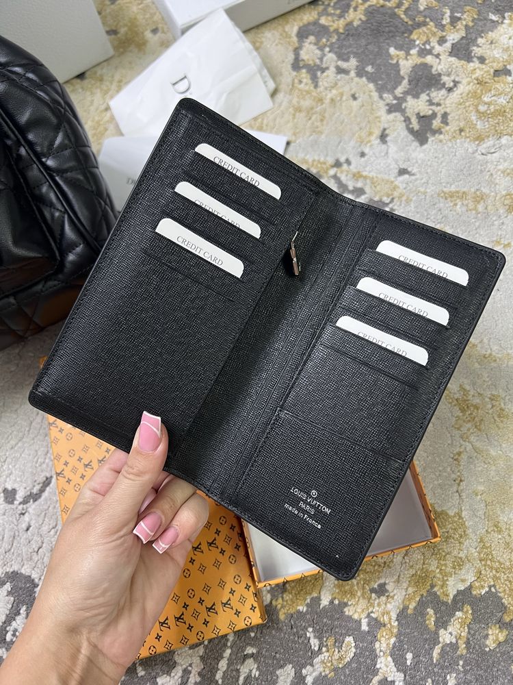 Portofel Louis Vuitton unisex :Colecția noua/Poze reale