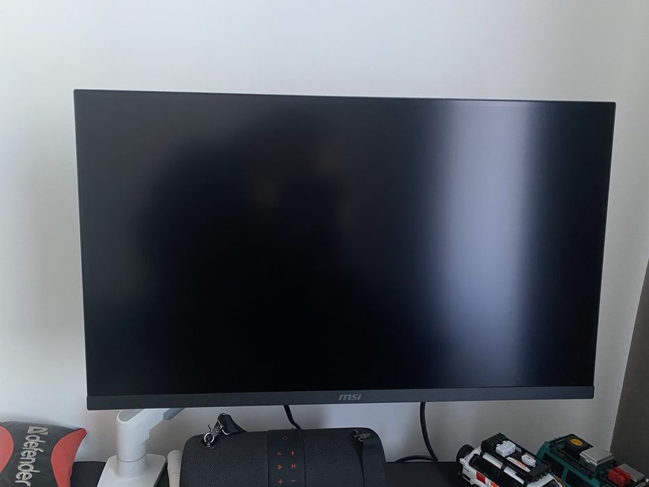 срочно продам Монитор 27" MSI MAG 274QF X24 черный 27 дюймов 240 грц