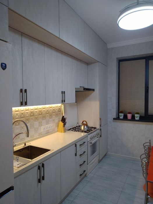 Продается 3х ком квартира в Яшнабадском районе Ж/К " Олмос резидент "